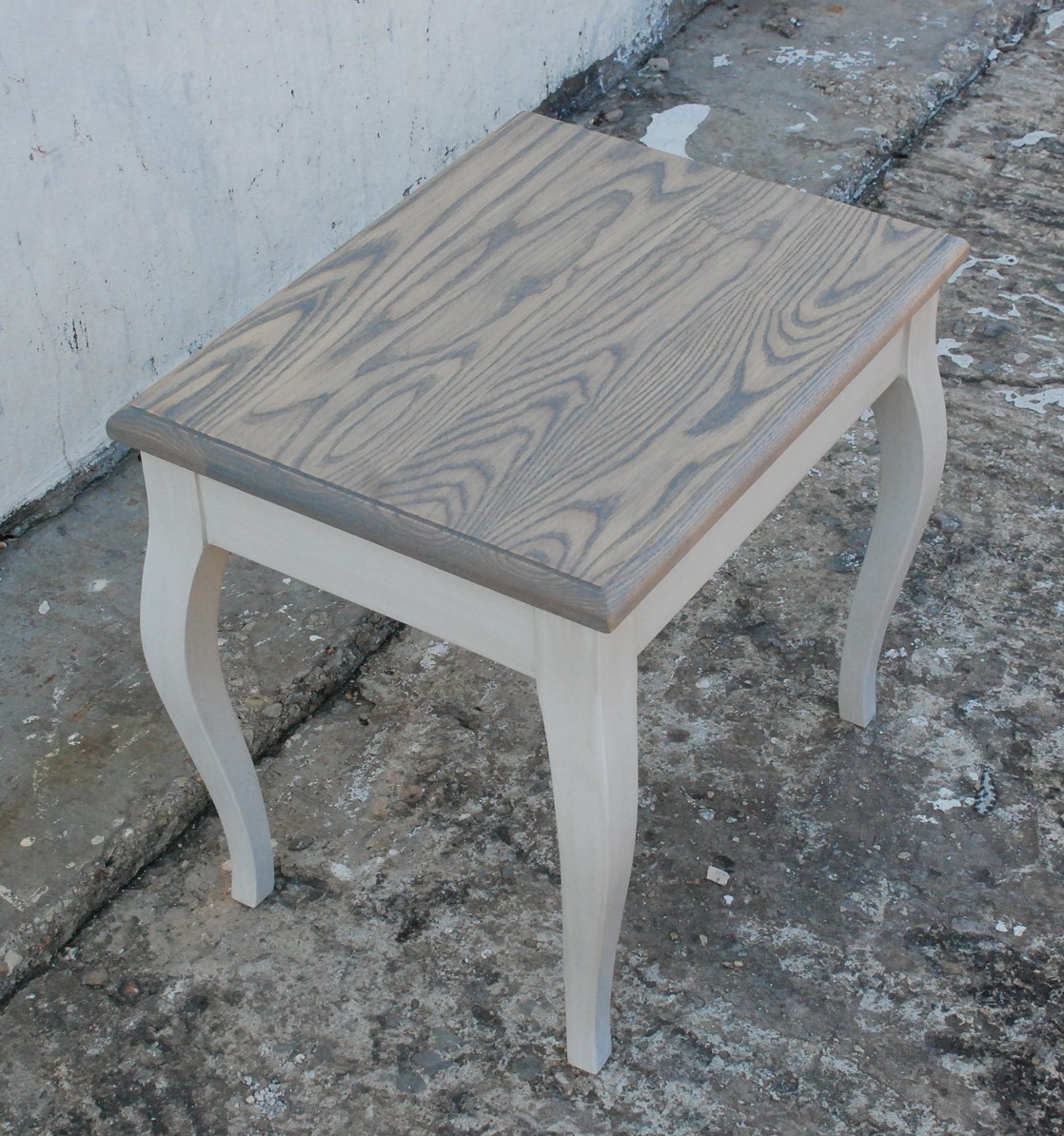 Normandy stool - Image 2