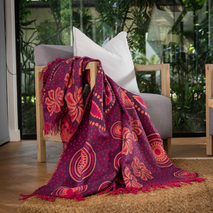 Shweshwe | Grape/Cerise Throw