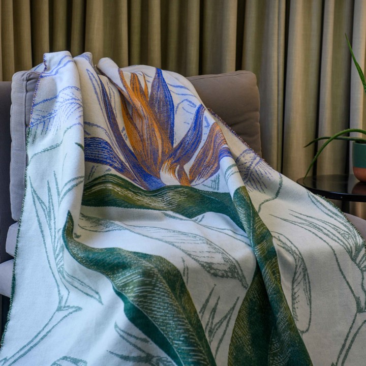 Strelitzia Throw - Image 2