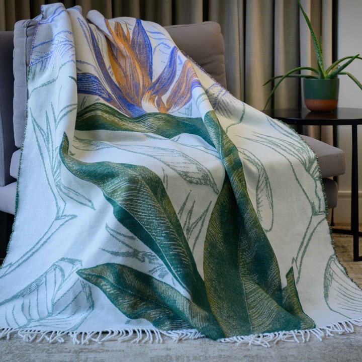 Strelitzia Throw - Image 4